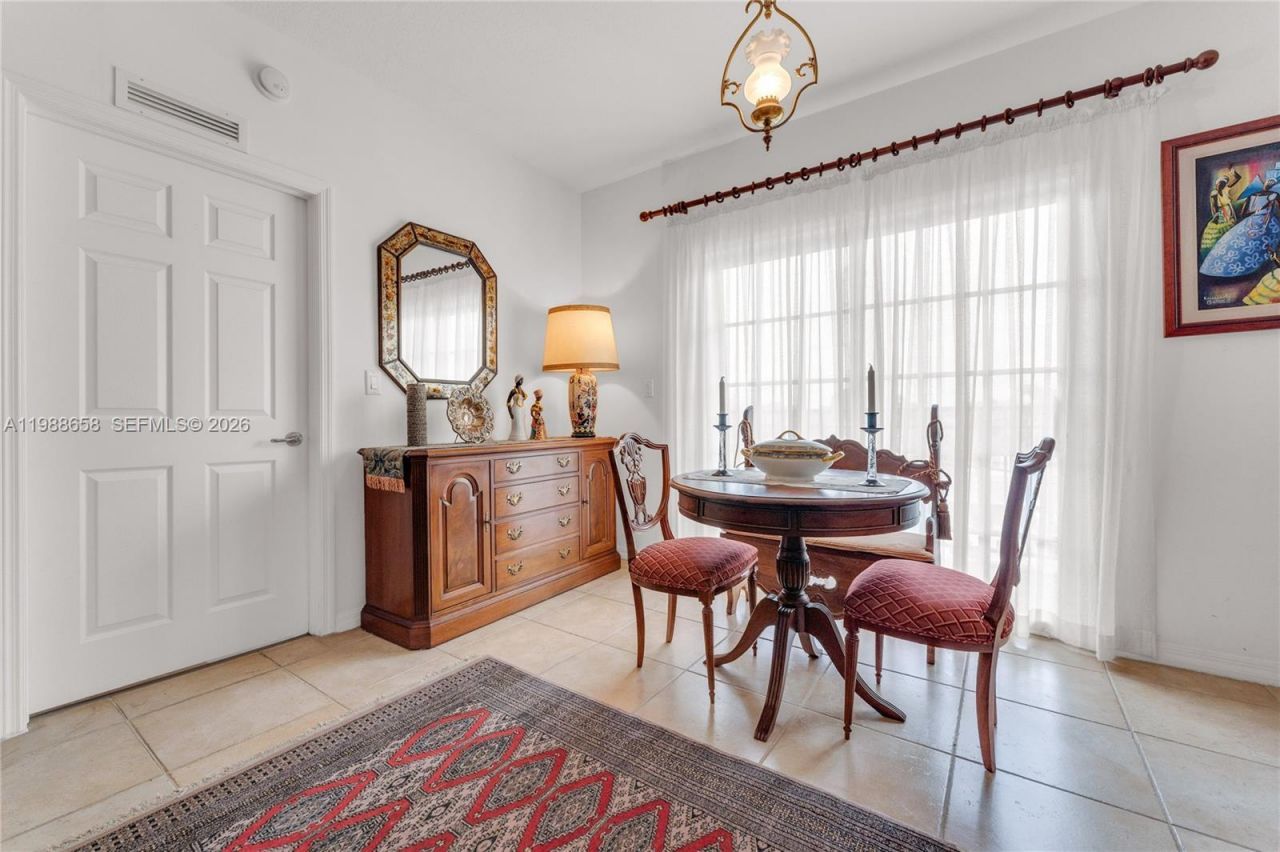 5271 SW 8th St , Unit 212, Miami, FL 33134 Photo