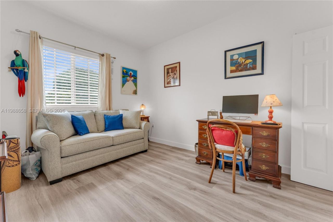 5271 SW 8th St , Unit 212, Miami, FL 33134 Photo