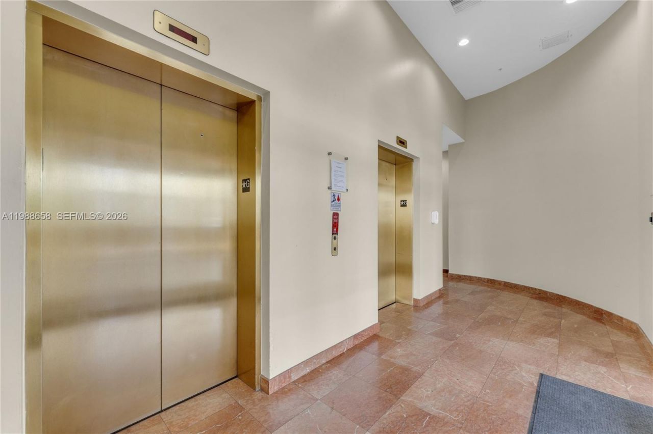 5271 SW 8th St , Unit 212, Miami, FL 33134 Photo