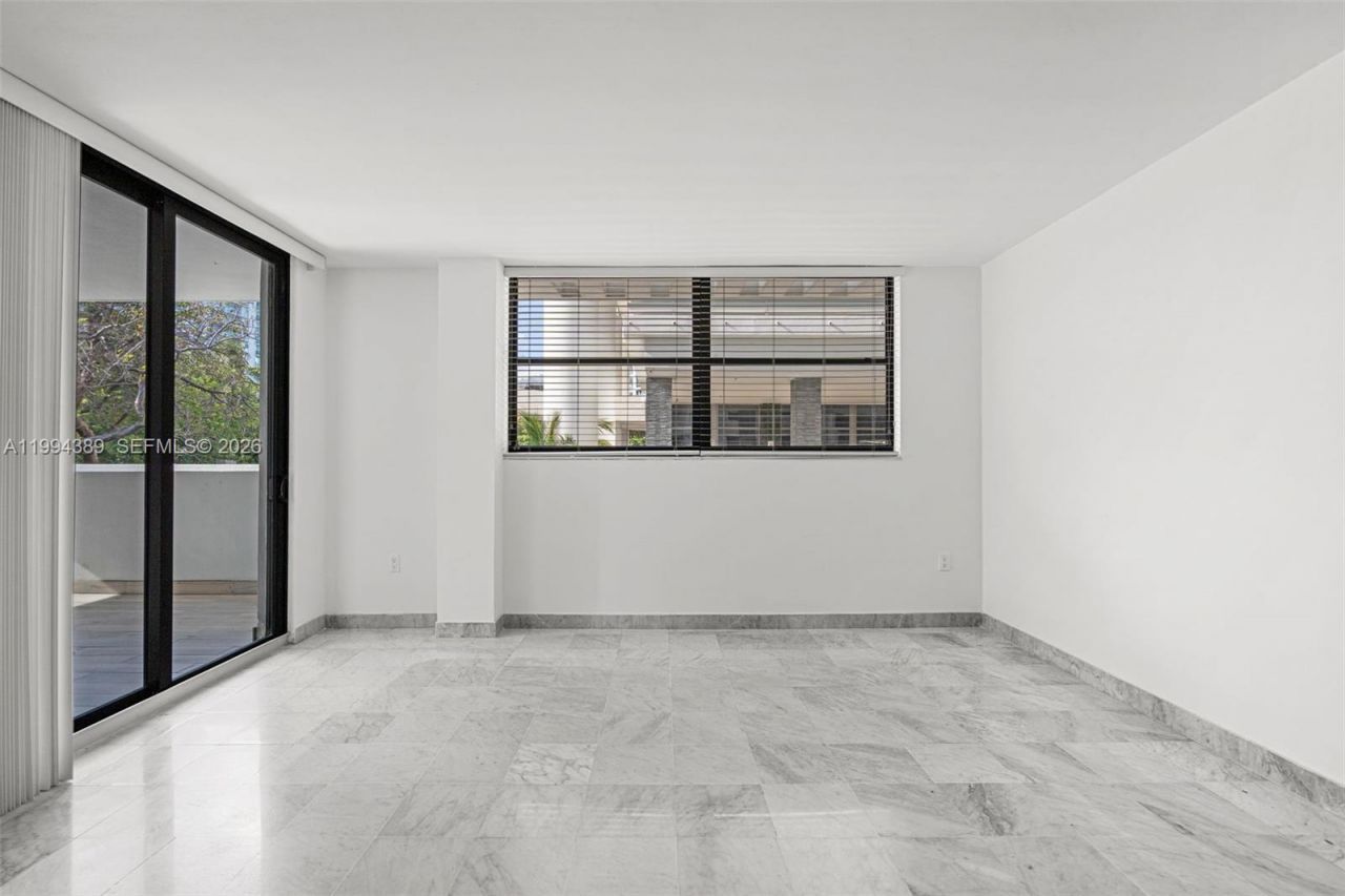 5845 Collins Ave, Unit 101, Miami Beach, FL 33140 Photo