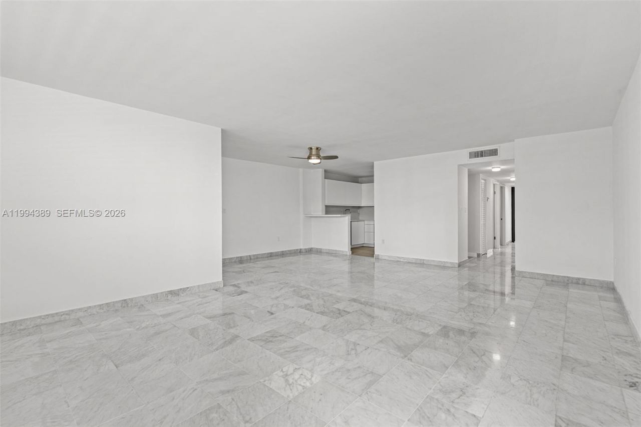 5845 Collins Ave, Unit 101, Miami Beach, FL 33140 Photo