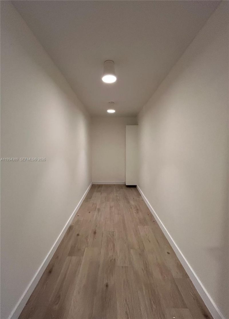 5845 Collins Ave , Unit 101, Miami Beach, FL 33140 Photo