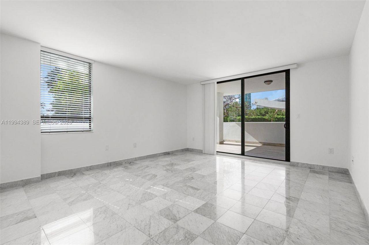 5845 Collins Ave, Unit 101, Miami Beach, FL 33140 Photo