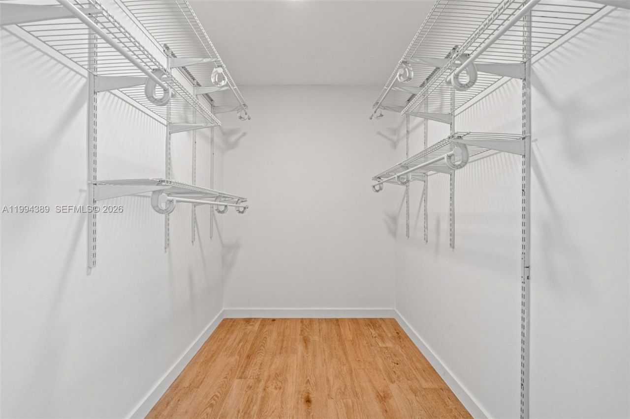 5845 Collins Ave, Unit 101, Miami Beach, FL 33140 Photo