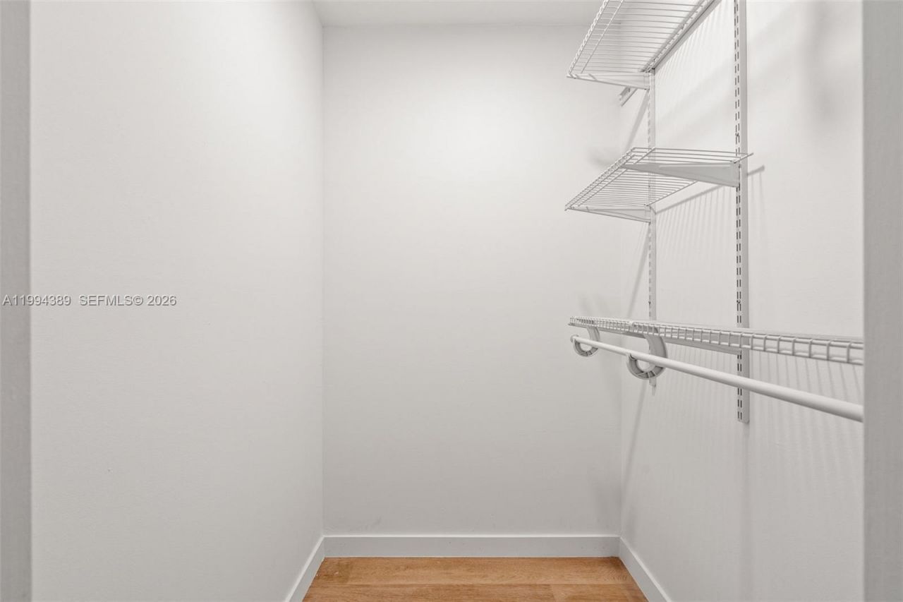 5845 Collins Ave, Unit 101, Miami Beach, FL 33140 Photo