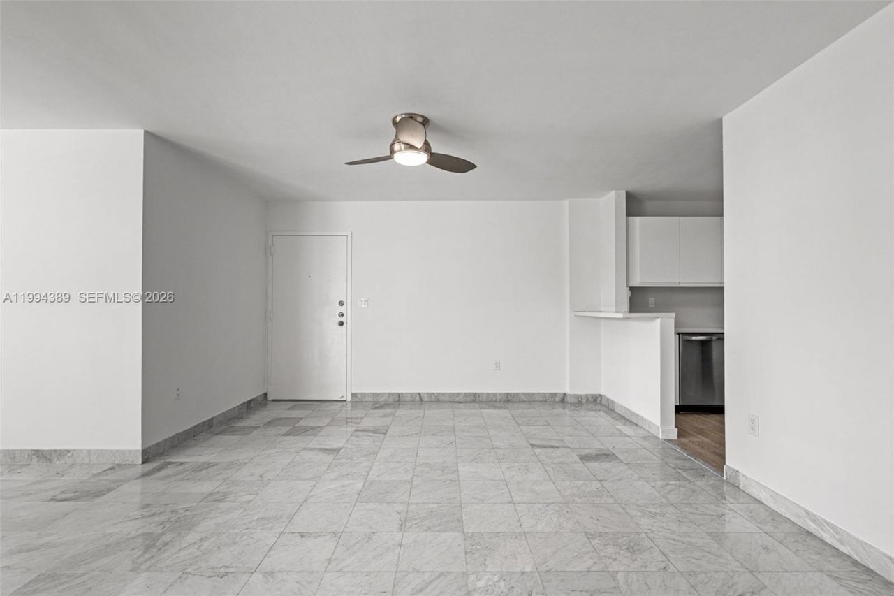 5845 Collins Ave, Unit 101, Miami Beach, FL 33140 Photo