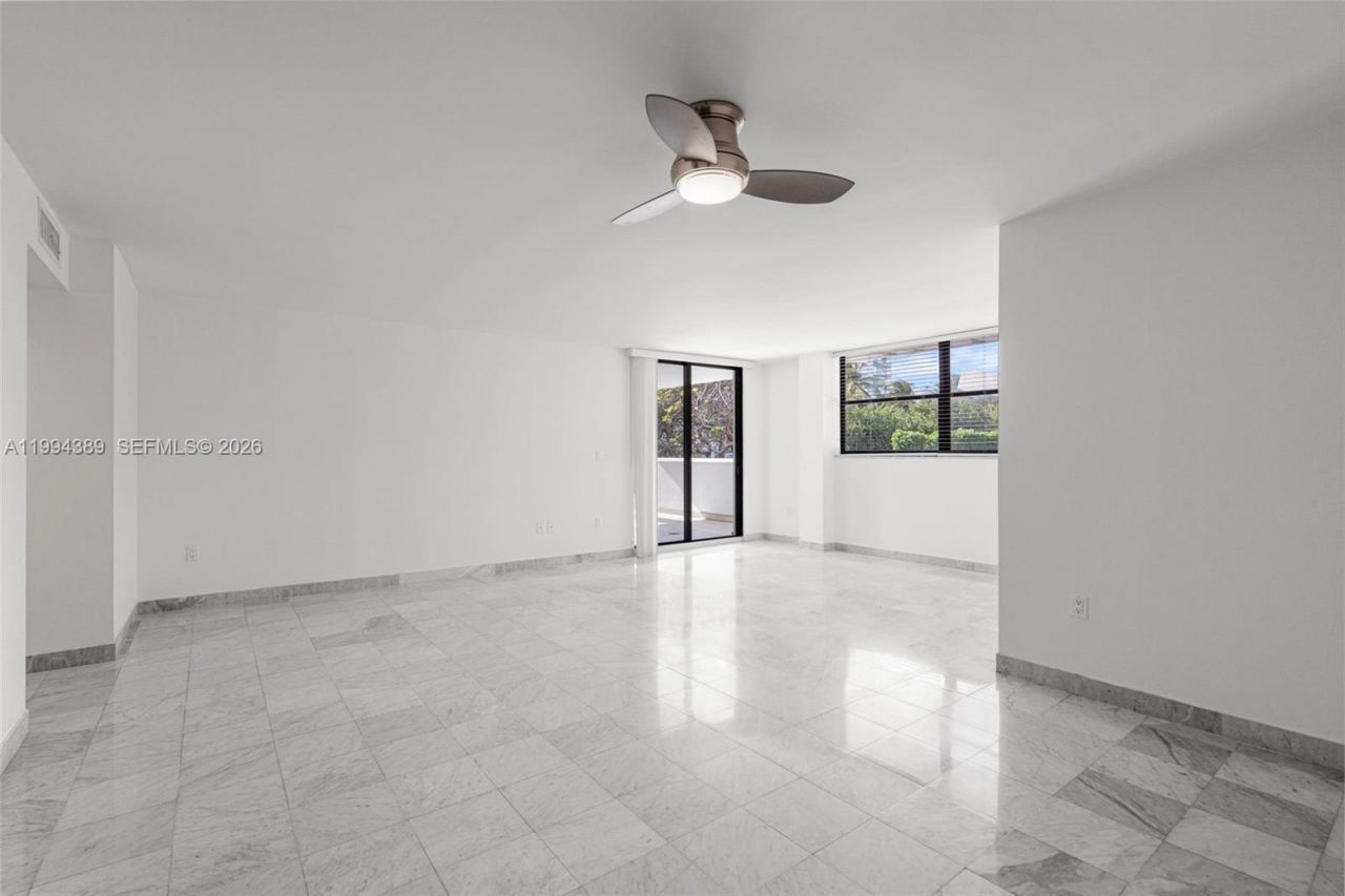 5845 Collins Ave, Unit 101, Miami Beach, FL 33140 Photo