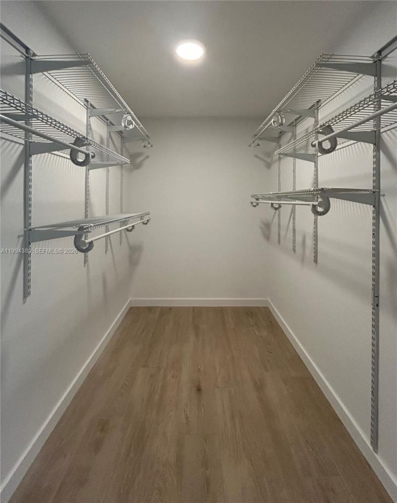 5845 Collins Ave , Unit 101, Miami Beach, FL 33140 Photo