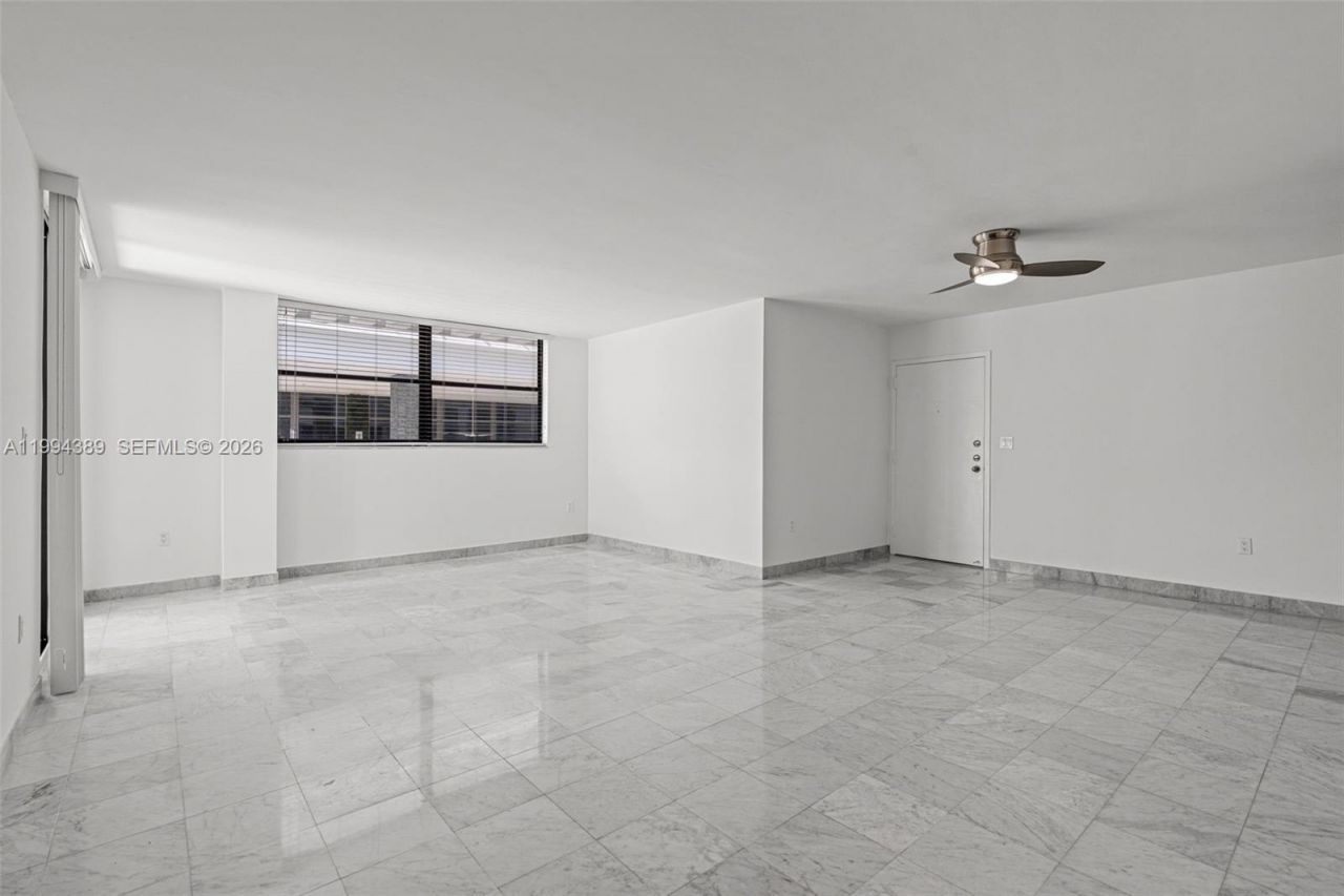 5845 Collins Ave, Unit 101, Miami Beach, FL 33140 Photo