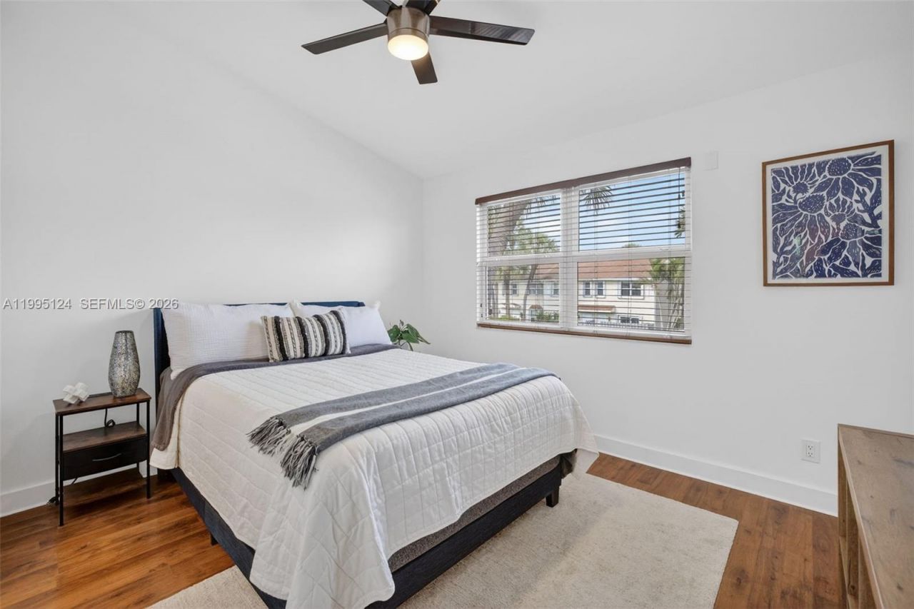 1953 NE 15th Ave, Unit 1953, Fort Lauderdale, FL 33305 Photo