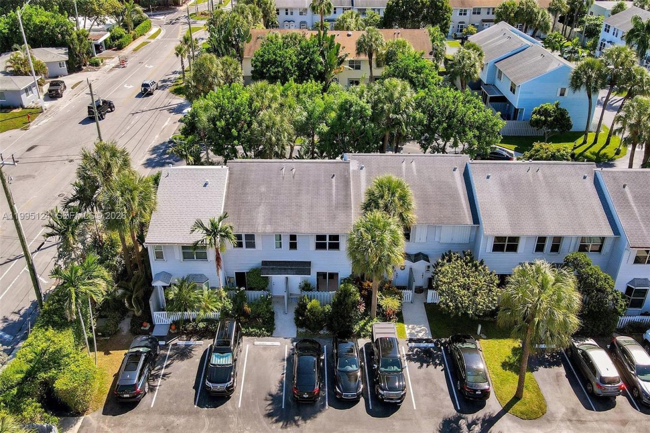 1953 NE 15th Ave, Unit 1953, Fort Lauderdale, FL 33305 Photo