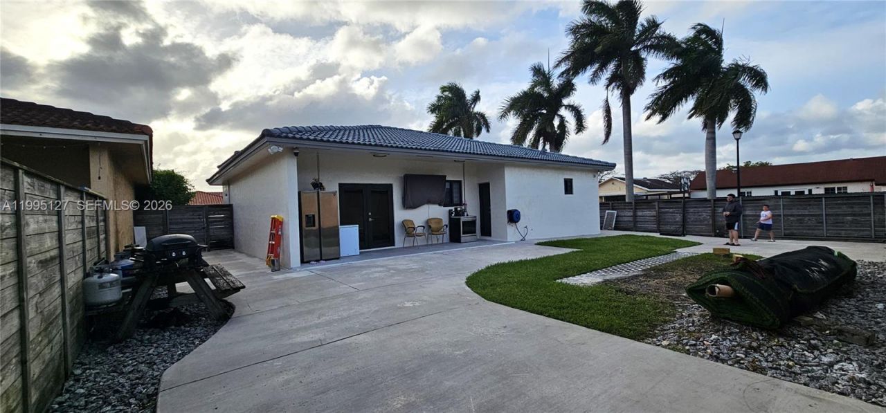 21203 SW 124th Pl , Miami, FL 33177 Photo