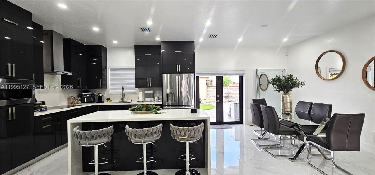 21203 SW 124th Pl , Miami, FL 33177 Photo