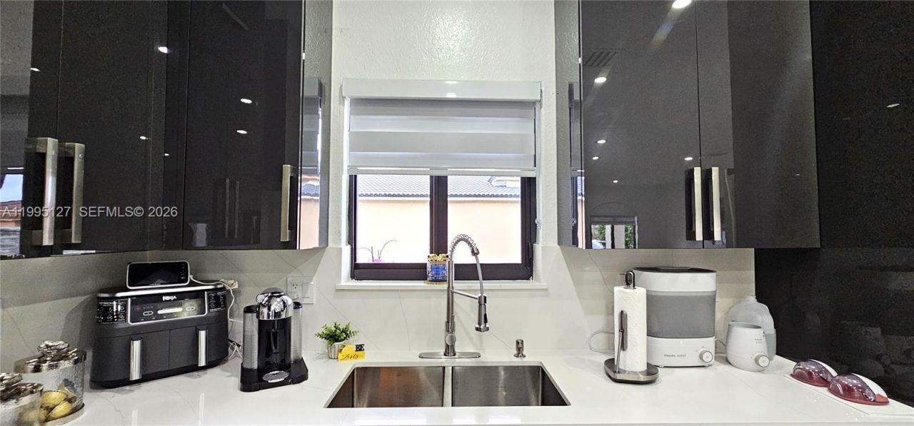 21203 SW 124th Pl , Miami, FL 33177 Photo