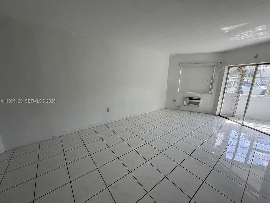 1663 NE Miami Gardens Dr , Unit 140, Miami, FL 33179 Photo