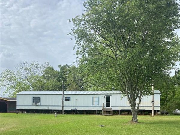 56142 STEWART-EVANS Road , Bogalusa, LA 70427