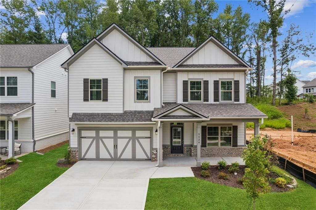 5556 Keswick Drive, Flowery Branch, GA 30542 Main Photo