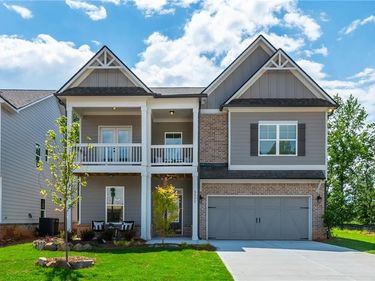 5552 Keswick Drive, Flowery Branch, GA 30542