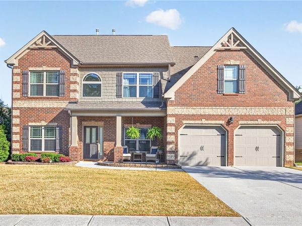 928 Shannon Mist Drive, Loganville, GA 30052