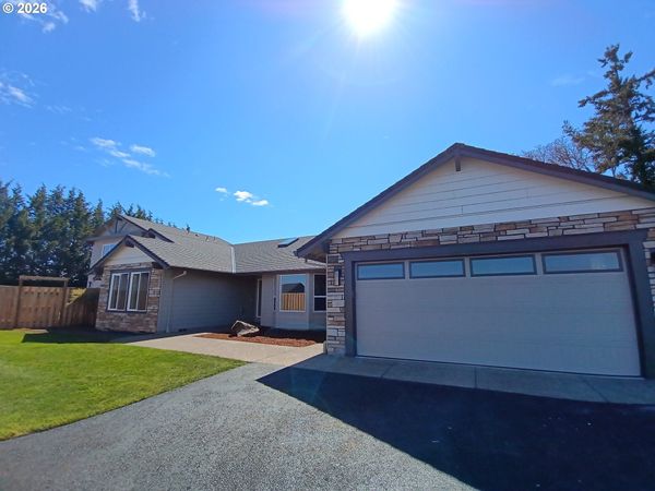 23062 SW BYERS LAKE TER, Sherwood, OR 97140