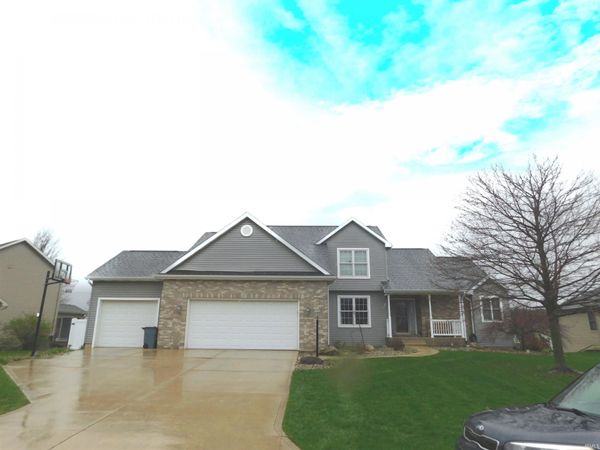 10062 Heather Brooke Drives, Osceola, IN 46561