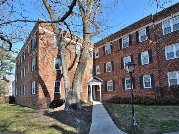 2902 13TH ROAD S , Unit 102, ARLINGTON, VA 22204