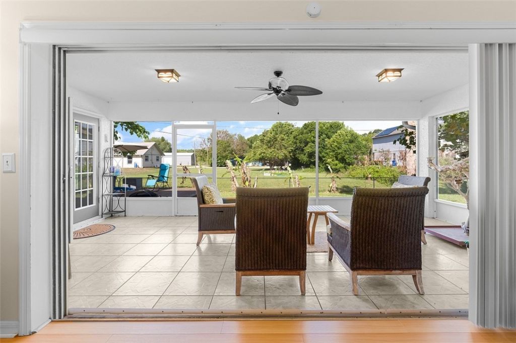 8755 91st Avenue, Vero Beach, FL 32967 Photo