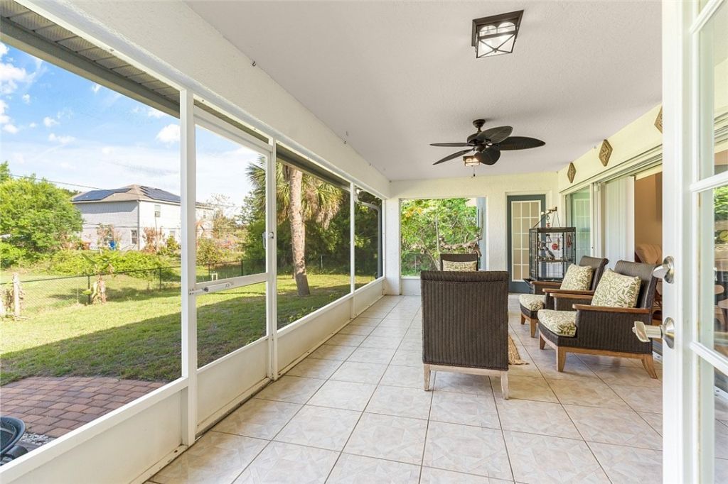 8755 91st Avenue, Vero Beach, FL 32967 Photo