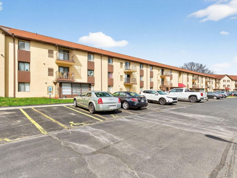 3767 Karl Road, Unit 322, Columbus, OH 43224 Photo 12