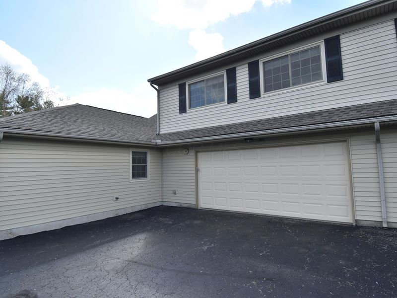 365 Virginia Court, Pataskala, OH 43062 Photo 5