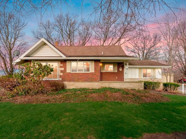 5844 S Scottdale Road, Berrien Springs, MI 49103