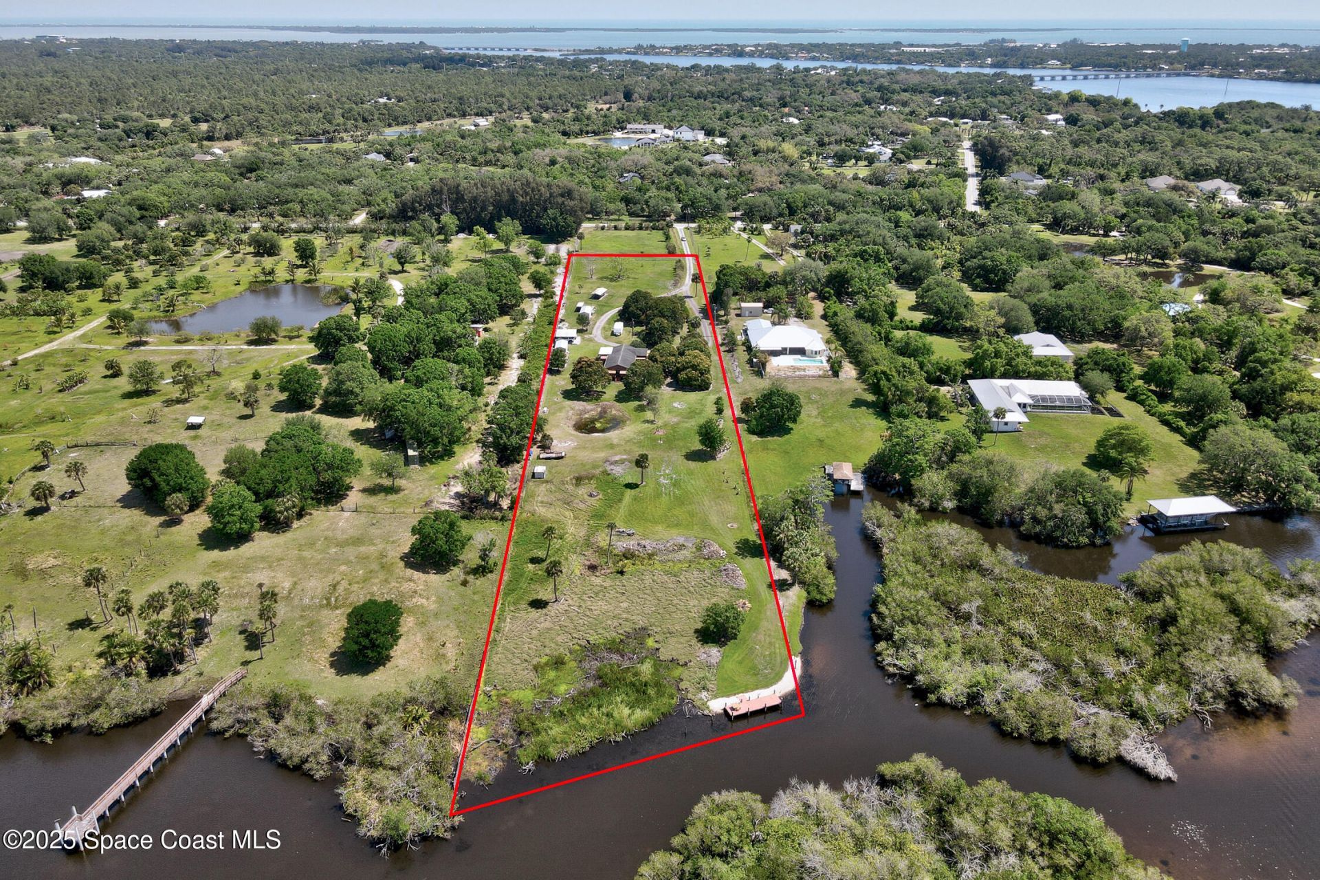 9556 Fleming Grant Road , Micco, FL 32976 Photo