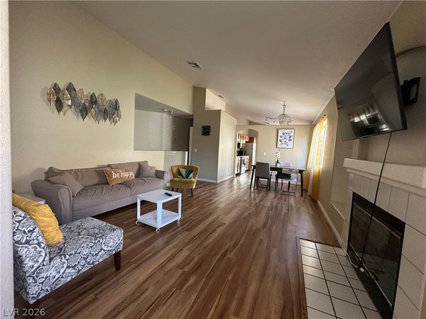 3645 Penedos Drive , Las Vegas, NV 89147