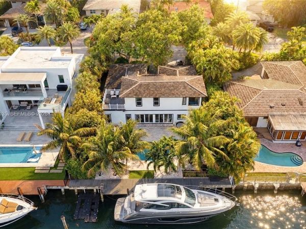 1895 NE 118th Rd , North Miami, FL 33181