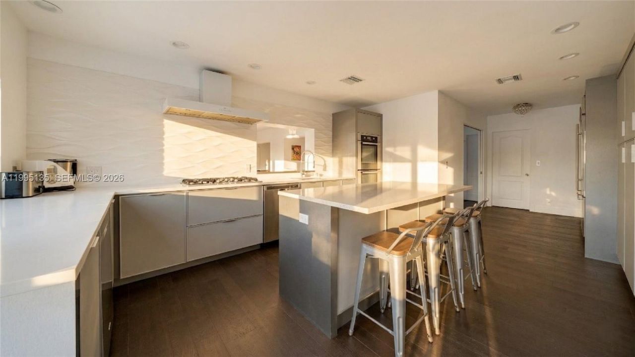 1895 NE 118th Rd , North Miami, FL 33181 Photo