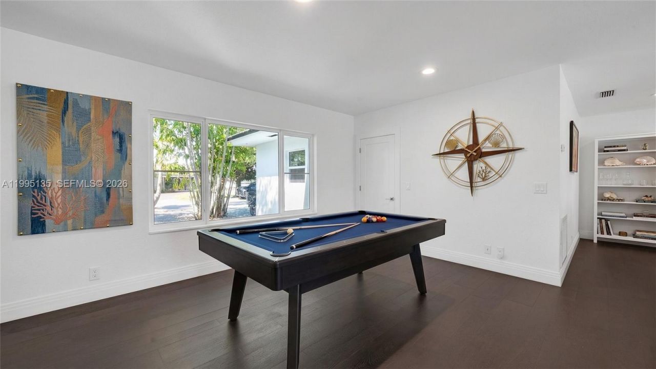 1895 NE 118th Rd , North Miami, FL 33181 Photo