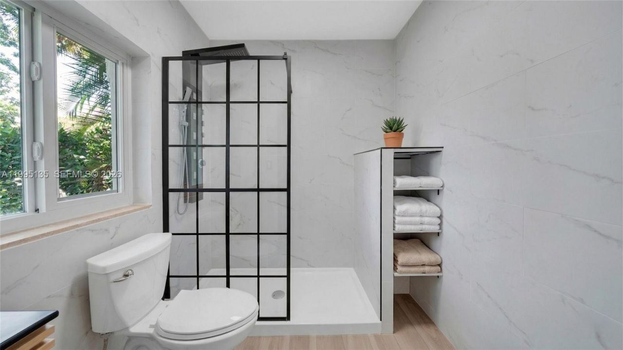 1895 NE 118th Rd , North Miami, FL 33181 Photo