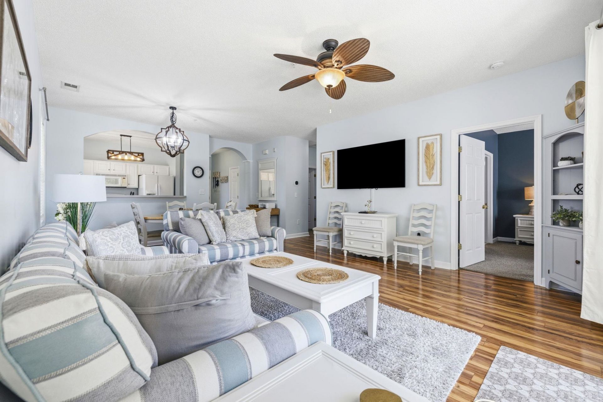 5801 Oyster Catcher Dr. Photo 15