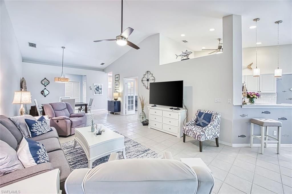 15131 Royal Windsor Ln, Unit 2004, Fort Myers, FL 33919 Photo