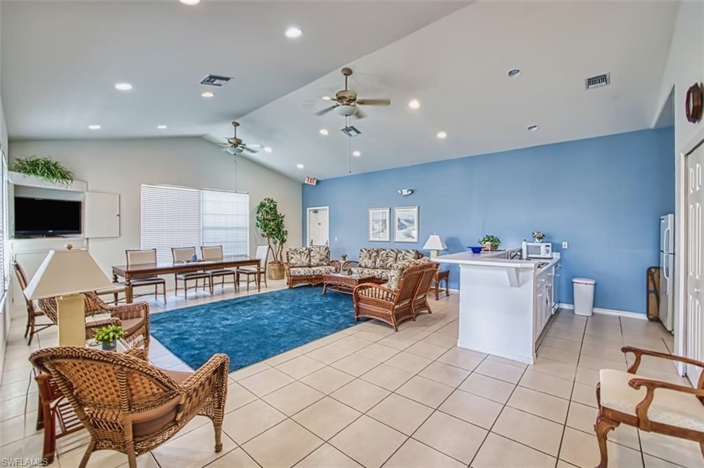 15131 Royal Windsor Ln, Unit 2004, Fort Myers, FL 33919 Photo