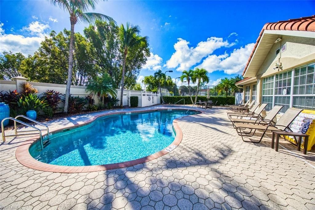 15131 Royal Windsor Ln, Unit 2004, Fort Myers, FL 33919 Photo