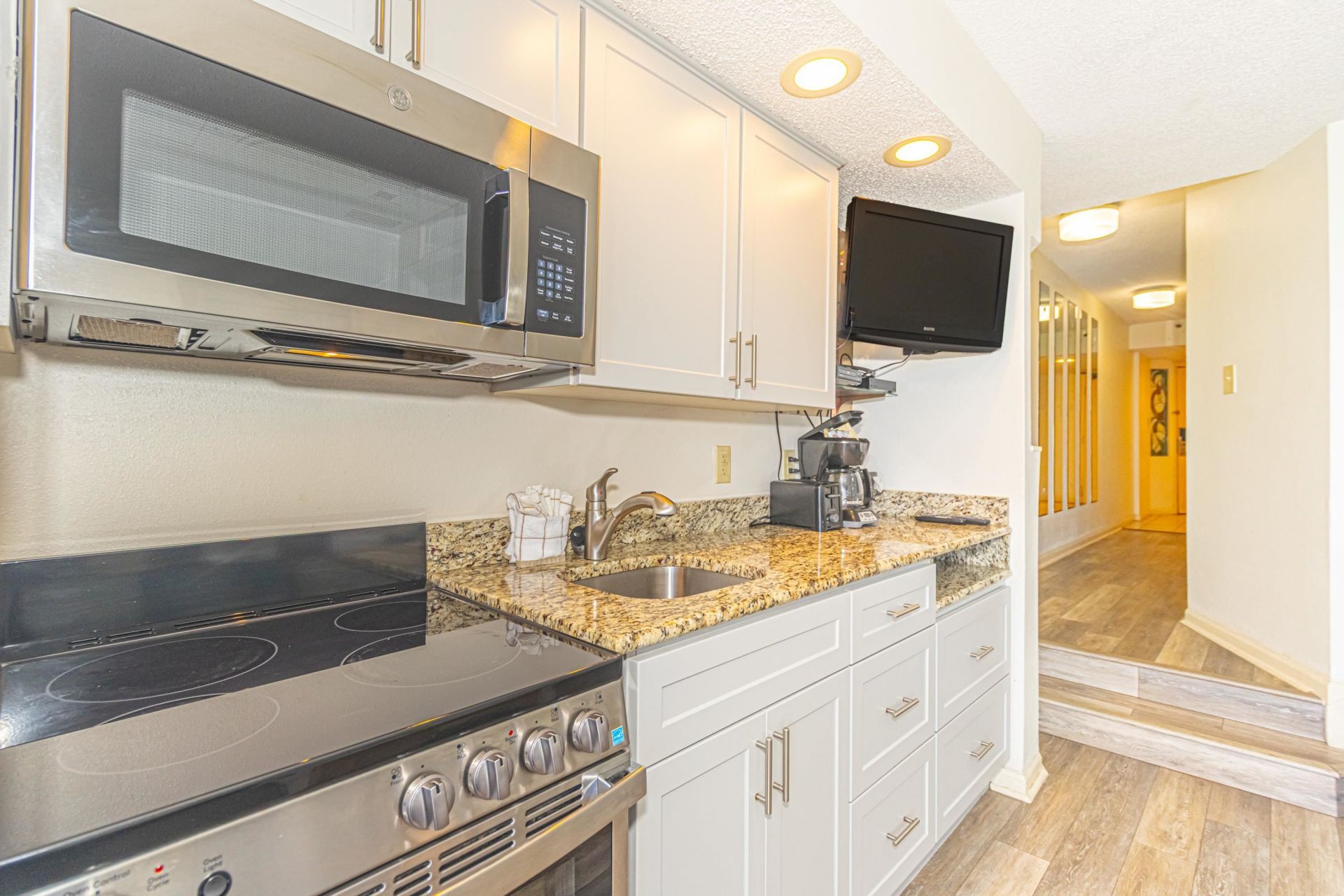 5308 N Ocean Blvd.  Photo 29