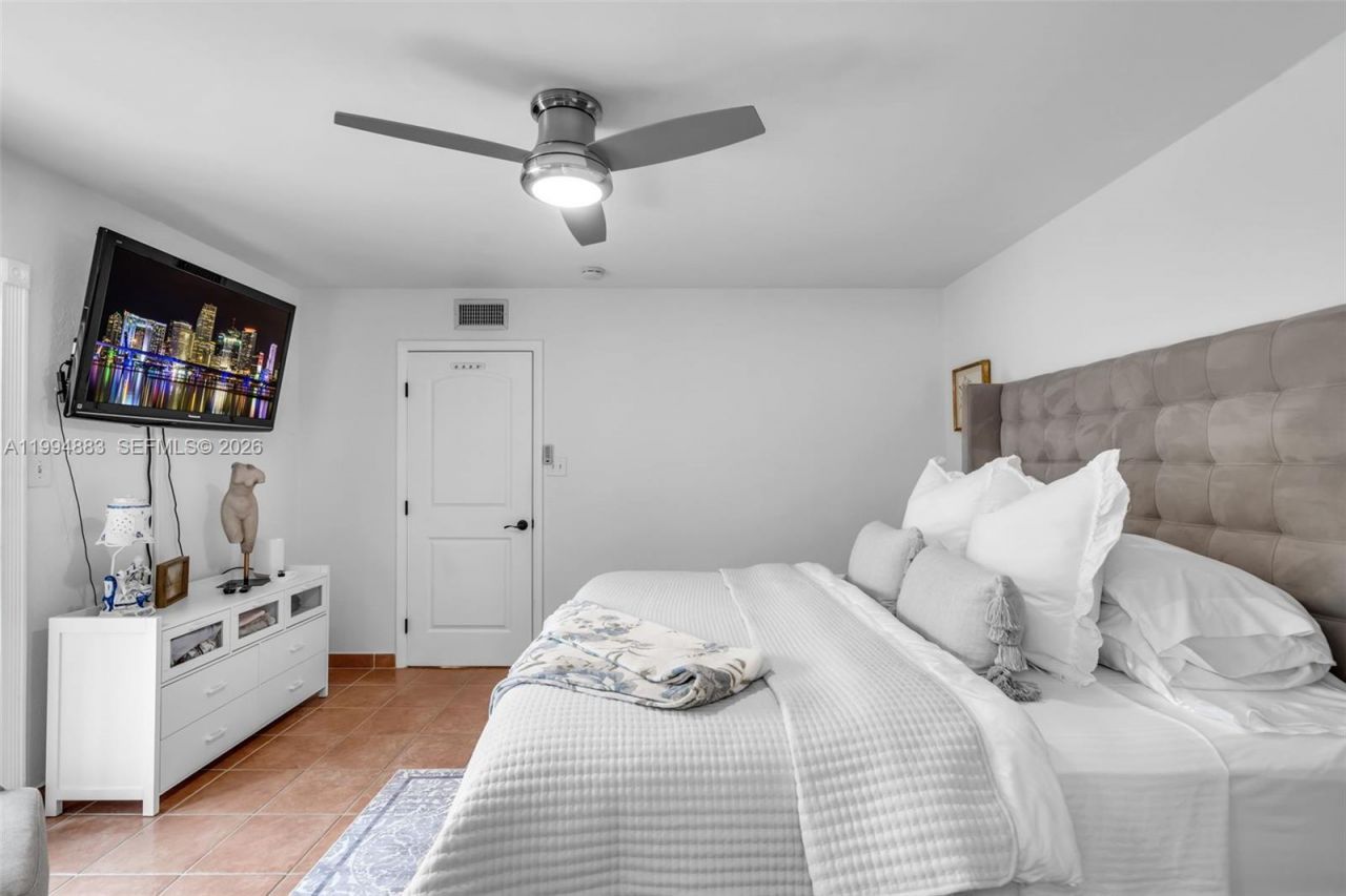 8106 SW 23rd St, Unit 28A, North Lauderdale, FL 33068 Photo