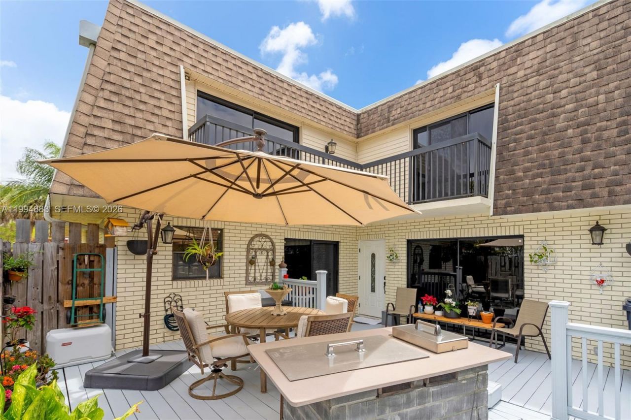 8106 SW 23rd St, Unit 28A, North Lauderdale, FL 33068 Photo