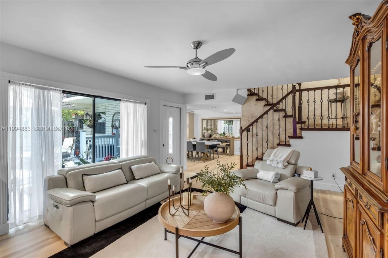 8106 SW 23rd St, Unit 28A, North Lauderdale, FL 33068 Photo