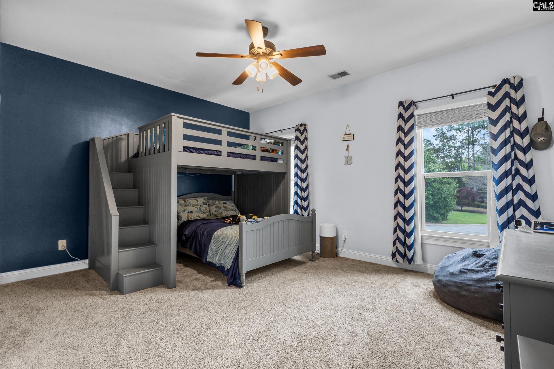 13 Williamstown Court Photo 28