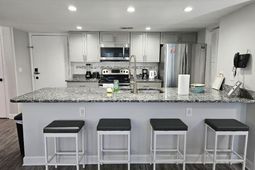 5905 South Kings Hwy.  photo 4