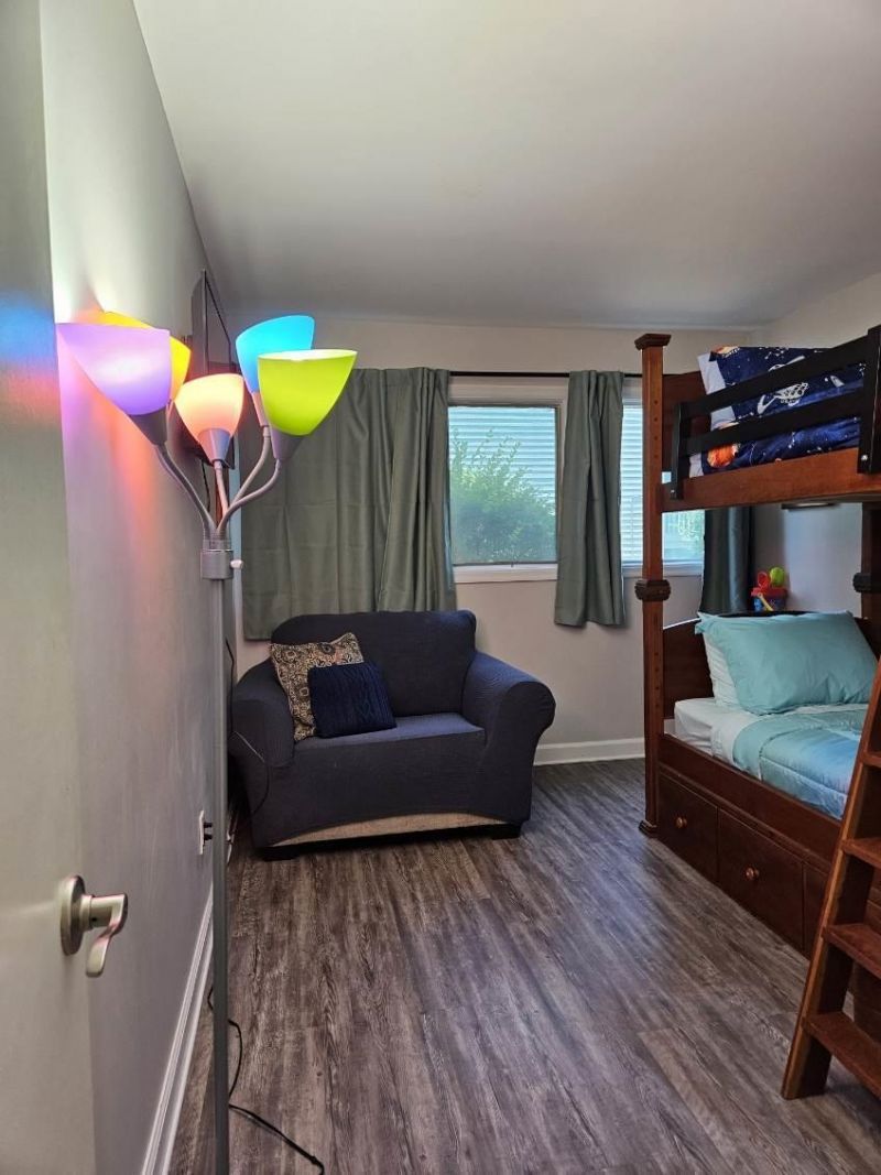 5905 South Kings Hwy.  Photo 7