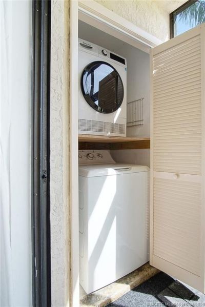 2083 NE Collins Circle, Unit 8-1, Jensen Beach, FL 34957 Photo