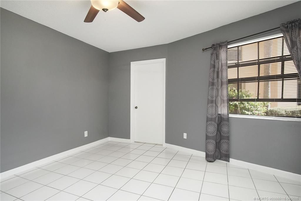 2083 NE Collins Circle, Unit 8-1, Jensen Beach, FL 34957 Photo